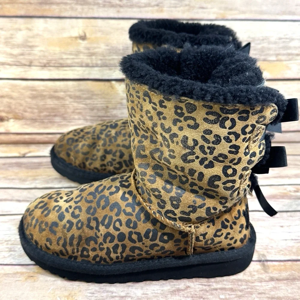 Ugg Girls Brown Black Leopard Print Bailey Bow Boots Size 13